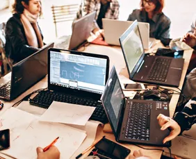 Imagem ilustrativa da imagem Empresários querem desoneração da folha para compensar fim da escala 6x1