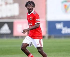 Imagem ilustrativa da imagem Ex-jogador do Benfica fica em coma induzido após ser esfaqueado na Dinamarca
