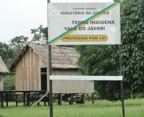 Imagem ilustrativa da imagem Indígena é deixado à deriva em rio após ser roubado e amarrado no AM, diz entidade