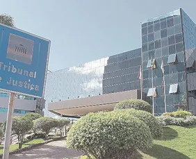 Imagem ilustrativa da imagem Juiz é aposentado compulsoriamente pelo TJ-ES