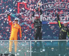 Imagem ilustrativa da imagem Kirkwood vence em Arlington e vira líder na Fórmula Indy