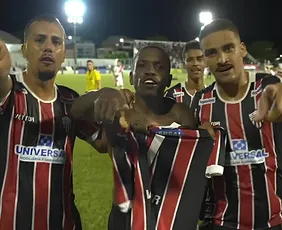 Imagem ilustrativa da imagem Marcudinho “voa” e classifica o Serra no Capixabão