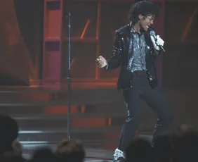 Imagem ilustrativa da imagem "Michael" chega aos cinemas contando a histórias e fases do Rei do Pop