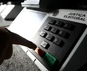 Imagem ilustrativa da imagem Eleitor tem até esta quinta-feira para solicitar voto em trânsito