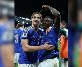 Imagem ilustrativa da imagem No sufoco, Itália bate Irlanda do Norte e mantém vivo o sonho de voltar à Copa