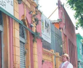 Imagem ilustrativa da imagem "Pesadelo na Cozinha": Jacquin se revolta em bar de ex-jogador