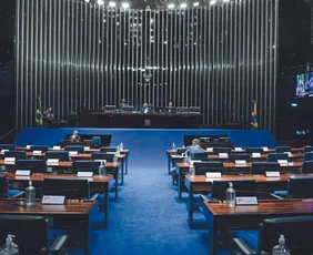 Imagem ilustrativa da imagem Senadores votam nesta quarta aumento de licença-paternidade