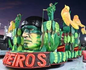 Imagem ilustrativa da imagem Unidos de Barreiros exalta ancestralidade com enredo “Baobá” na Série Ouro