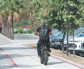 Imagem ilustrativa da imagem Vila Velha lidera o número de acidentes com bikes elétricas no ES