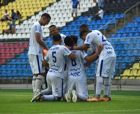 Imagem ilustrativa da imagem Vitória atropela e dá grande passo rumo à final do Capixabão 2026