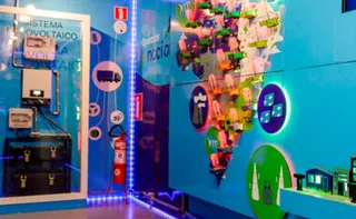 Imagem ilustrativa da imagem Caminhão educativo leva experiência interativa sobre energia a alunos em Vitória