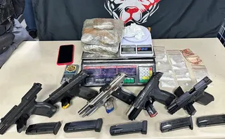 Imagem ilustrativa da imagem Casal é detido com supermaconha e cinco armas em Vila Velha