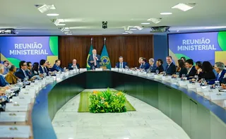 Imagem ilustrativa da imagem Lula exonera ministros que vão disputar eleições; veja lista de mudanças