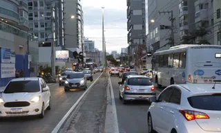 Imagem ilustrativa da imagem Mão única é liberada na Rodovia do Sol nesta segunda-feira
