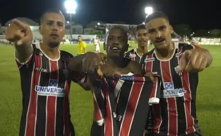 Imagem ilustrativa da imagem Marcudinho “voa” e classifica o Serra no Capixabão