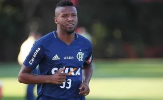 Imagem ilustrativa da imagem Rio Branco fecha a contratação de Rafael Vaz, ex-Fla e Vasco