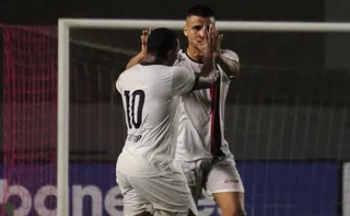 Imagem ilustrativa da imagem Serra vence o Porto Vitória e assume a liderança temporária do Capixabão