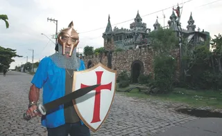 Imagem ilustrativa da imagem Torres e passagens secretas em castelo na Barra do Jucu