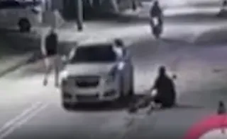 Imagem ilustrativa da imagem VÍDEO | Advogado é alvo de ataque e atira contra suspeito em Vargem Alta