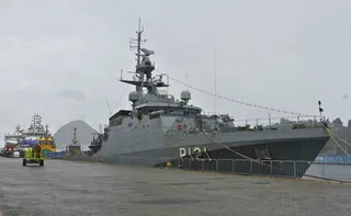 Imagem ilustrativa da imagem Visita a navio de guerra com entrada liberada no domingo