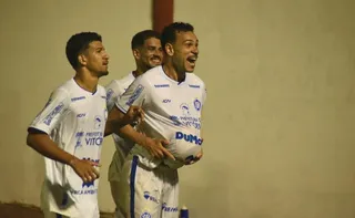 Imagem ilustrativa da imagem Vitória vence o Serra e termina a primeira fase do Capixabão na liderança