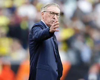 Imagem ilustrativa da imagem Ancelotti, mais aliviado, destaca coletivo do Brasil sobre a Escócia