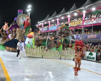 Imagem ilustrativa da imagem Mocidade da Praia celebra tradição junina no Sambão