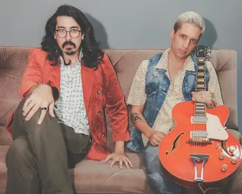 Imagem ilustrativa da imagem Paixão, rock e encontro  de artistas em música capixaba