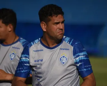 Imagem ilustrativa da imagem Série D: Vitória encara a pressão para desencantar em casa