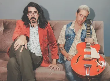 Imagem ilustrativa da imagem Paixão, rock e encontro  de artistas em música capixaba