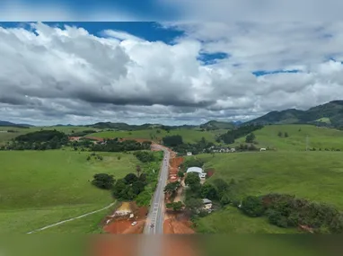 O fluxo de veículos na Avenida Dante Michelini, entre Jardim Camburi e o Posto Shell (Mata da Praia), vai sofrer algumas alterações durante esta semana.