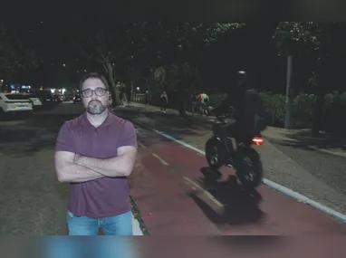 Com o suspeito foram encontrados três pinos de cocaína e R$ 950,00 em espécie