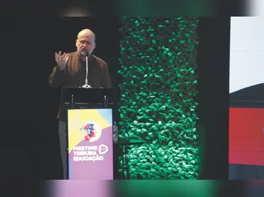 Adriana Sperandio, consultora em educação