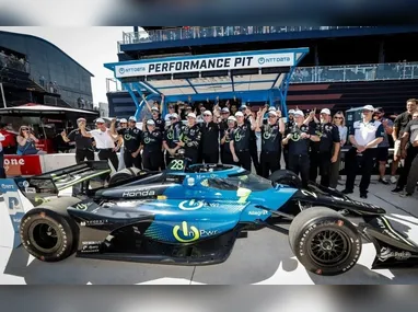 Antonelli venceu o GP da China de Fórmula 1 neste domingo (15), na primeira vez em que largou na pole position