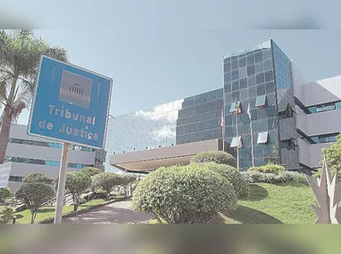 Imagem ilustrativa da imagem Juiz é aposentado compulsoriamente pelo TJ-ES