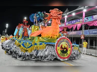 A agremiação apresenta em 2026 um enredo com tema junino