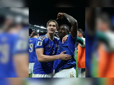 Hugo Ekitiké, da França, comemora seu gol marcado sobre o Brasil durante amistoso internacional disputado no Gillette Stadium, na cidade de Foxborough, no estado de Massachusetts, nos Estados Unidos, nesta quinta-feira, 26 de março de 2026