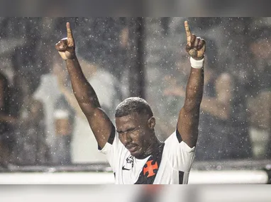 Zubeldía está fazendo um ótimo trabalho no Fluminense, enquanto Renato Gaúcho encara ex-clube pela primeira vez desde que deixou o Tricolor