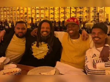 Lucas Lima falou sobre tentativa de assalto e mostrou vidros quebrados do carro onde estava