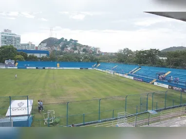 A tenista belarrusa Aryna Sabalenka comemora após derrotar a checa Linda Noskova nas semifinais do Masters 1000 de Indian Wells, na Califórnia, nos EUA, nesta sexta-feira, 13
