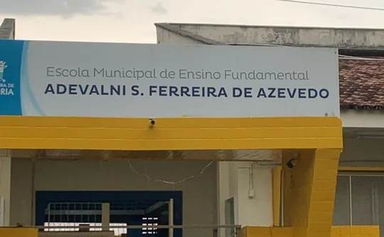 Imagem ilustrativa da imagem Estudante é esfaqueado dentro de escola em Jardim Camburi