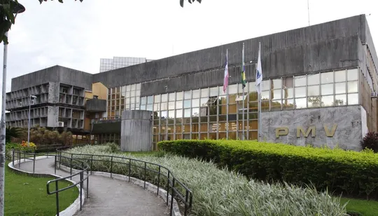 Imagem ilustrativa da imagem Vitória anuncia aumento salarial para os servidores públicos