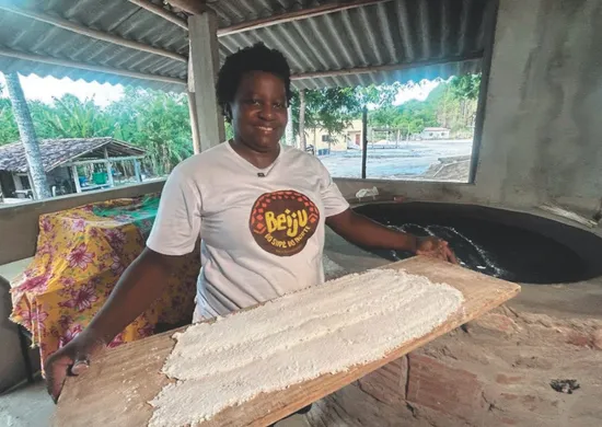 Imagem ilustrativa da imagem Beiju do Sapê do Norte transforma tradição quilombola em patrimônio nacional