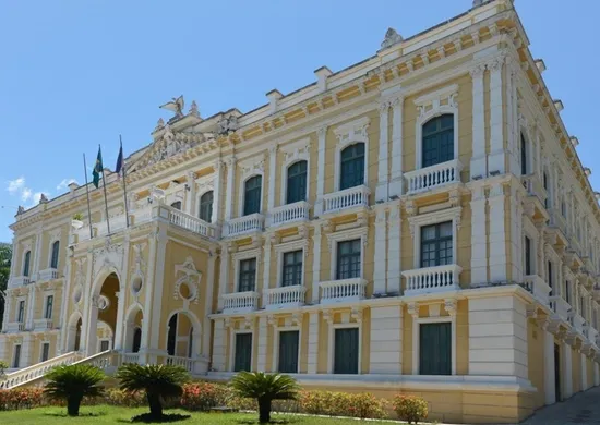 Imagem ilustrativa da imagem ES conquista 1º lugar em ranking nacional da Regra de Ouro