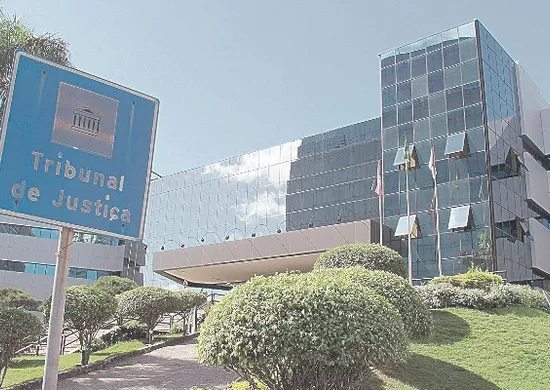 Imagem ilustrativa da imagem Juiz é aposentado compulsoriamente pelo TJ-ES