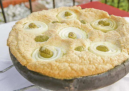 Imagem ilustrativa da imagem Festival da Torta Capixaba 2026 segue até domingo na Ilha das Caieiras