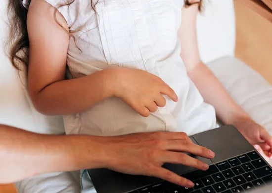 Imagem ilustrativa da imagem O que muda com novas regras para pais e filhos nas redes sociais