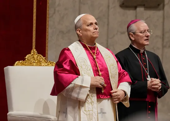 Imagem ilustrativa da imagem Papa Leão XIV deixa hospital quatro dias após cirurgia