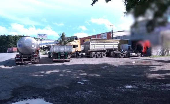 Imagem ilustrativa da imagem Caminhoneiro é morto durante discussão em frente a oficina em Cariacica