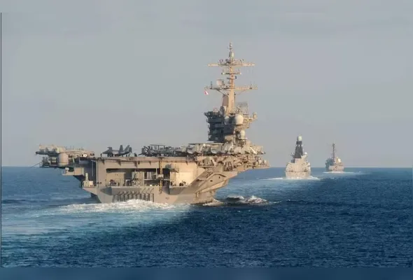 Imagem ilustrativa da imagem EUA negam que mísseis do Irã atingiram porta-aviões Abraham Lincoln